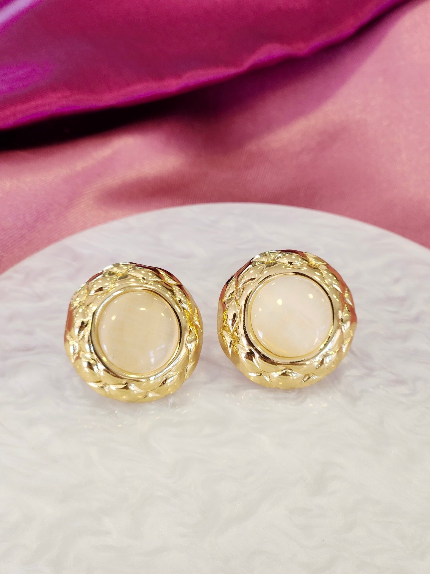 Aretes bordes beige #R12