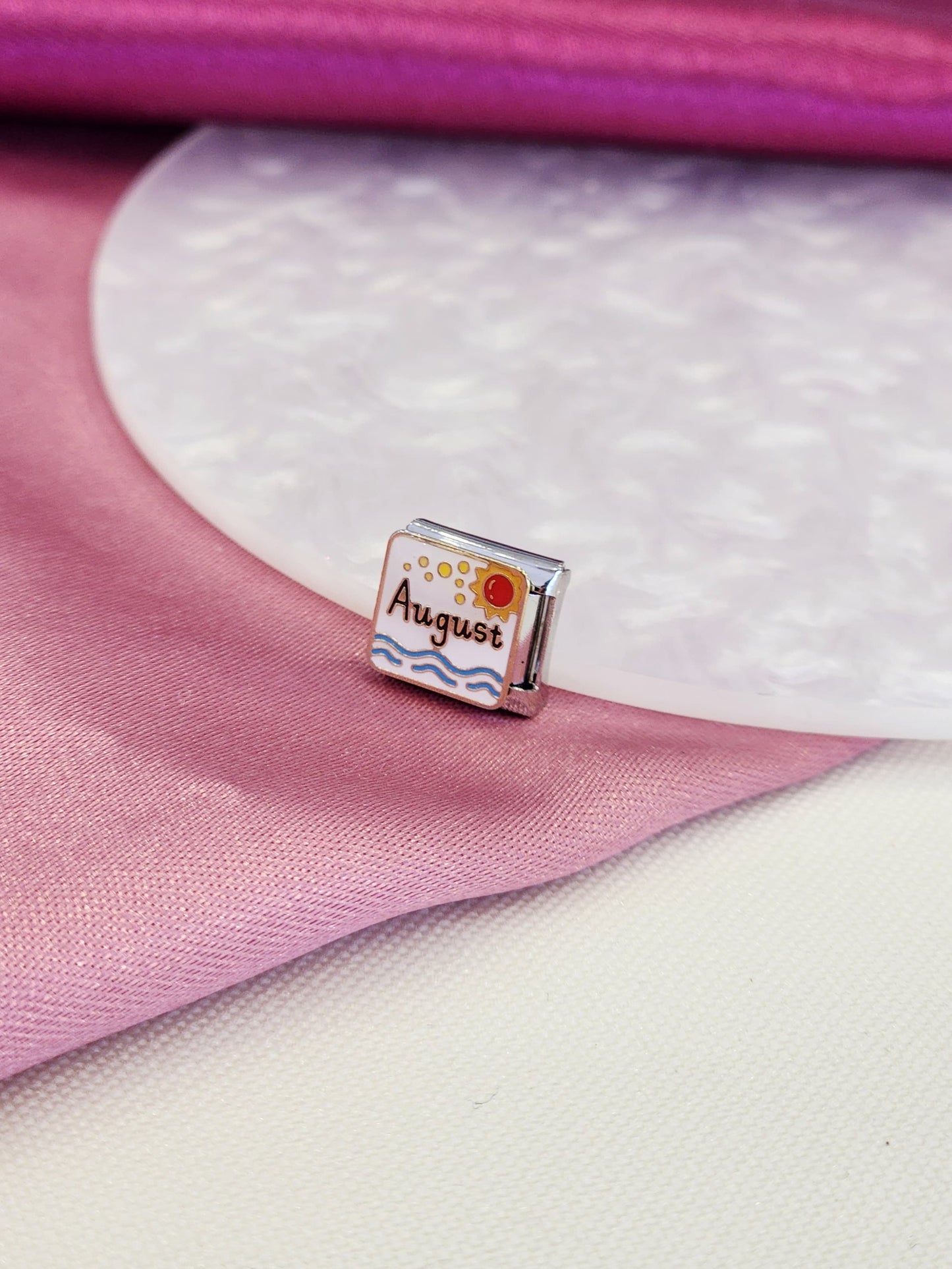 Charm agosto # 16