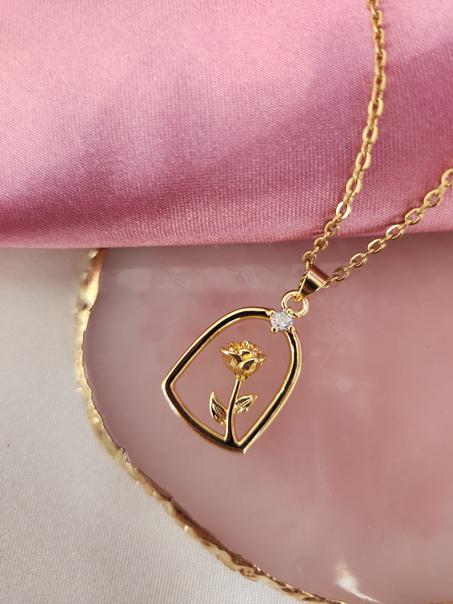 Collar flor Bella #WW