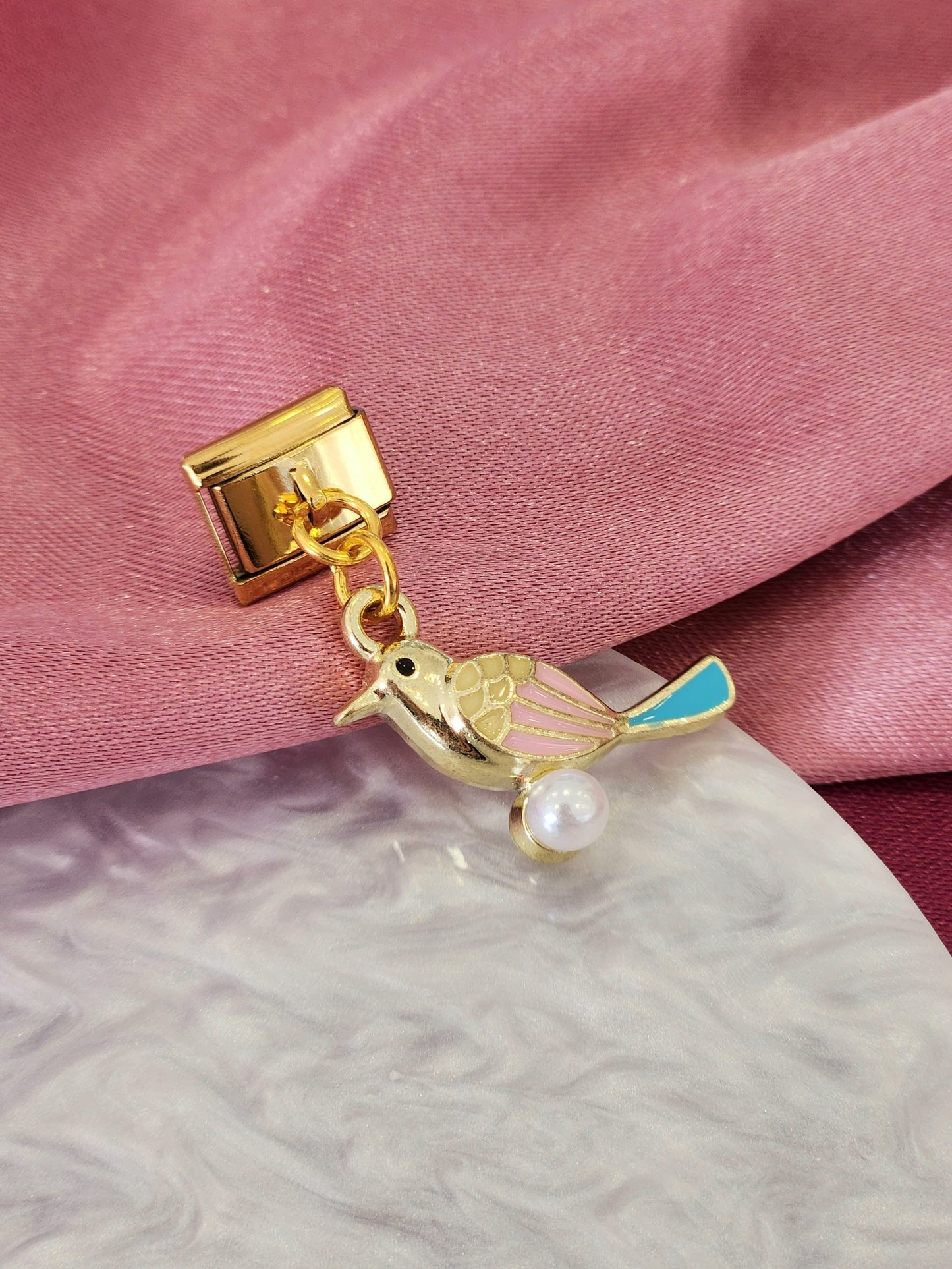 Charm colibri colgante colores pastel perla #8