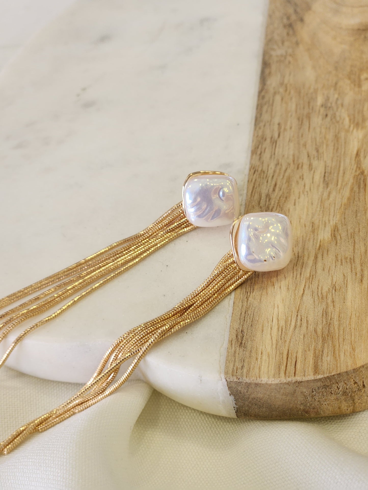Aretes perla colgantes barbitas redondas #K68