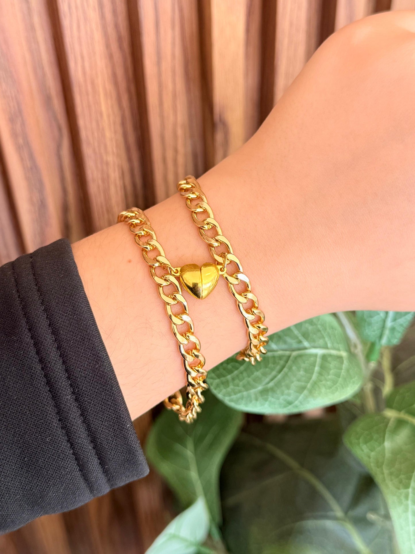 Pulsera eslabones gruesos iman corazon doradas#M19
