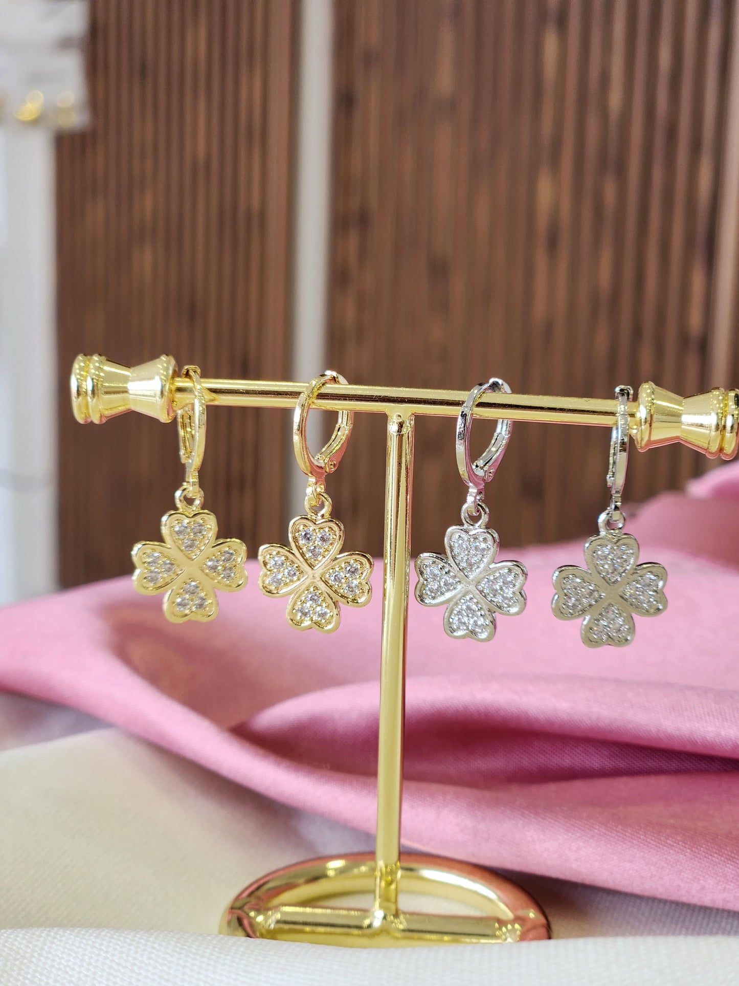 Aretes trebol colgante zirconia #C118