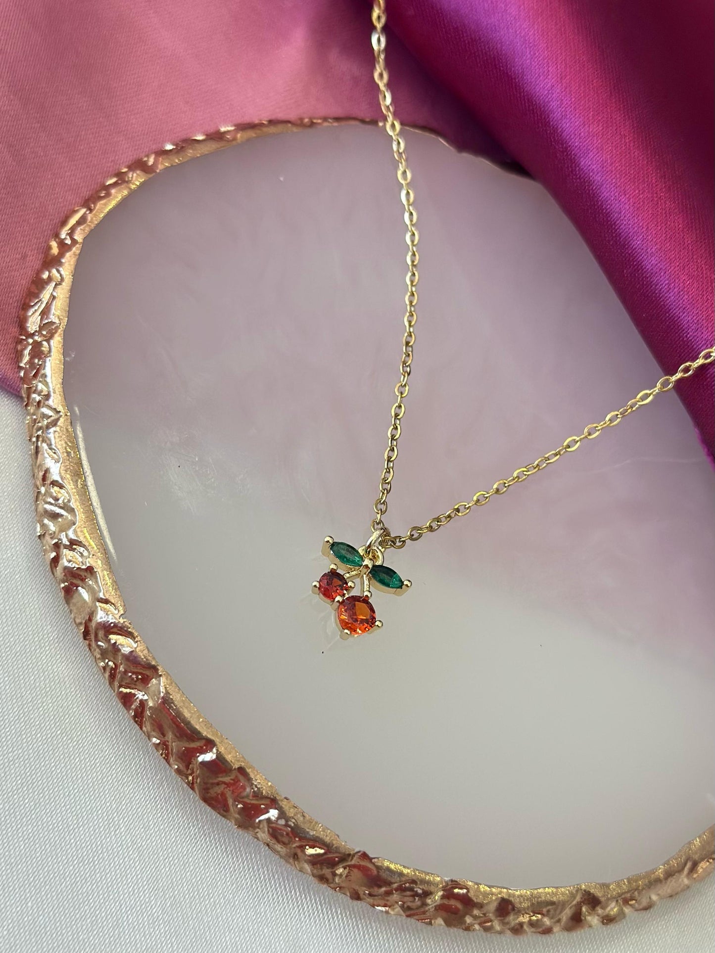 Collar cereza chica zirconia #E