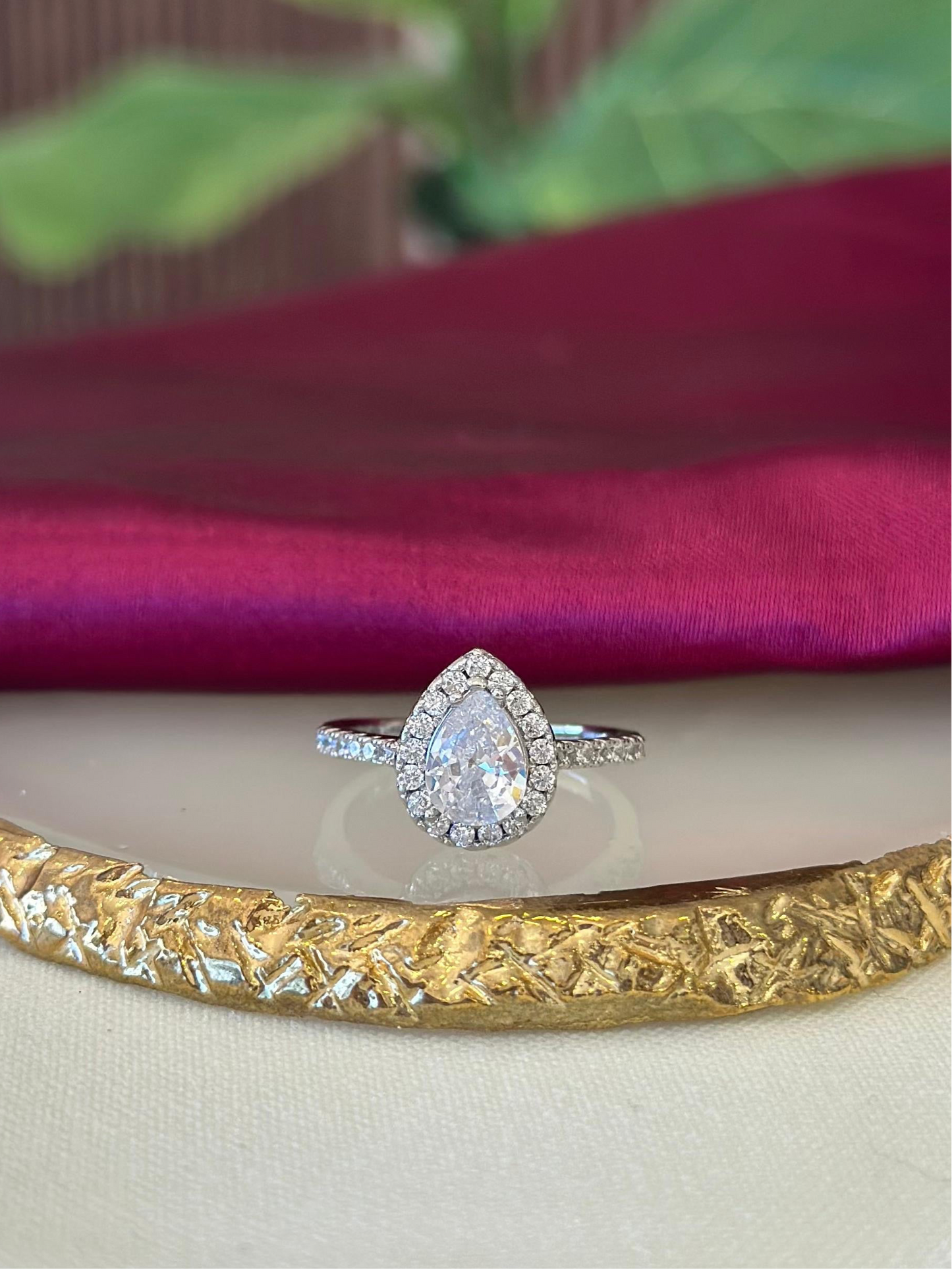 Anillo gota cristal plateado #1