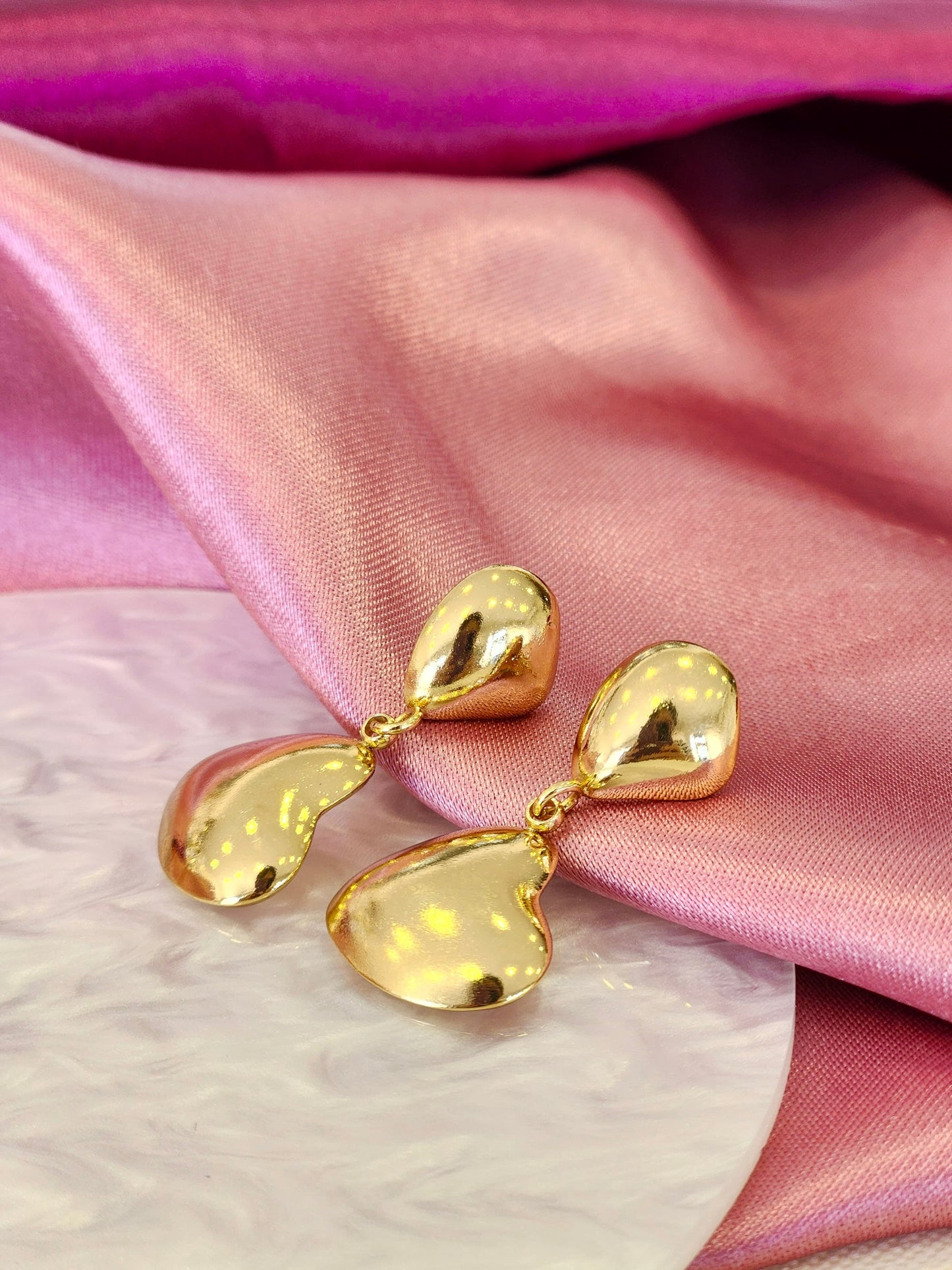 Aretes corazon colgante dorado #R13