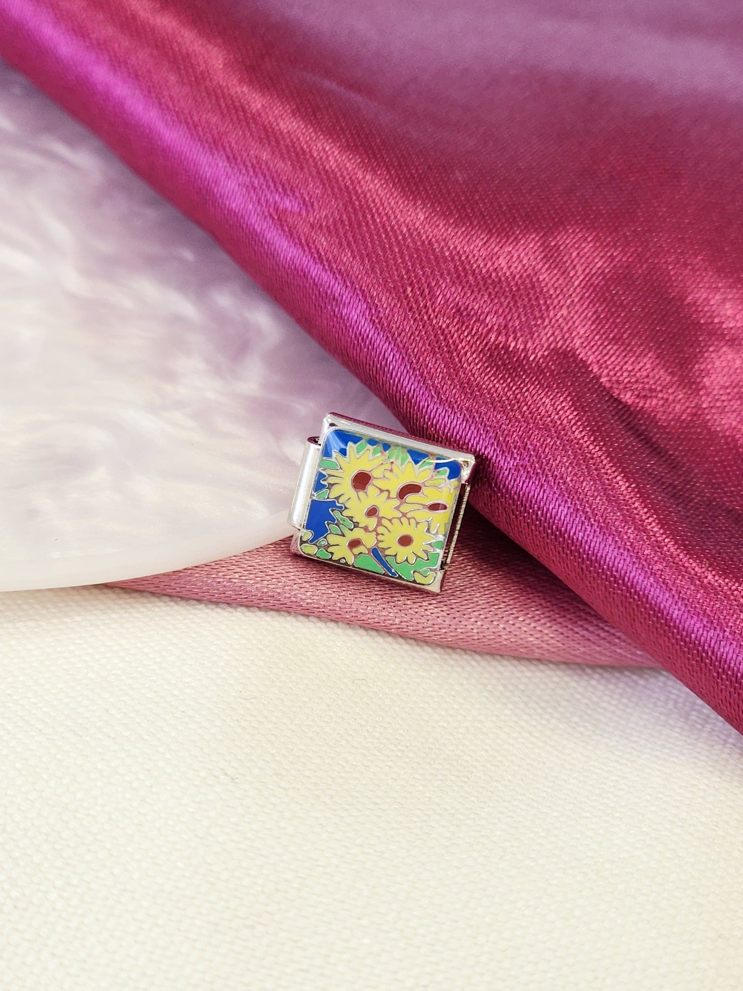 Charm girasoles fondo azul #17