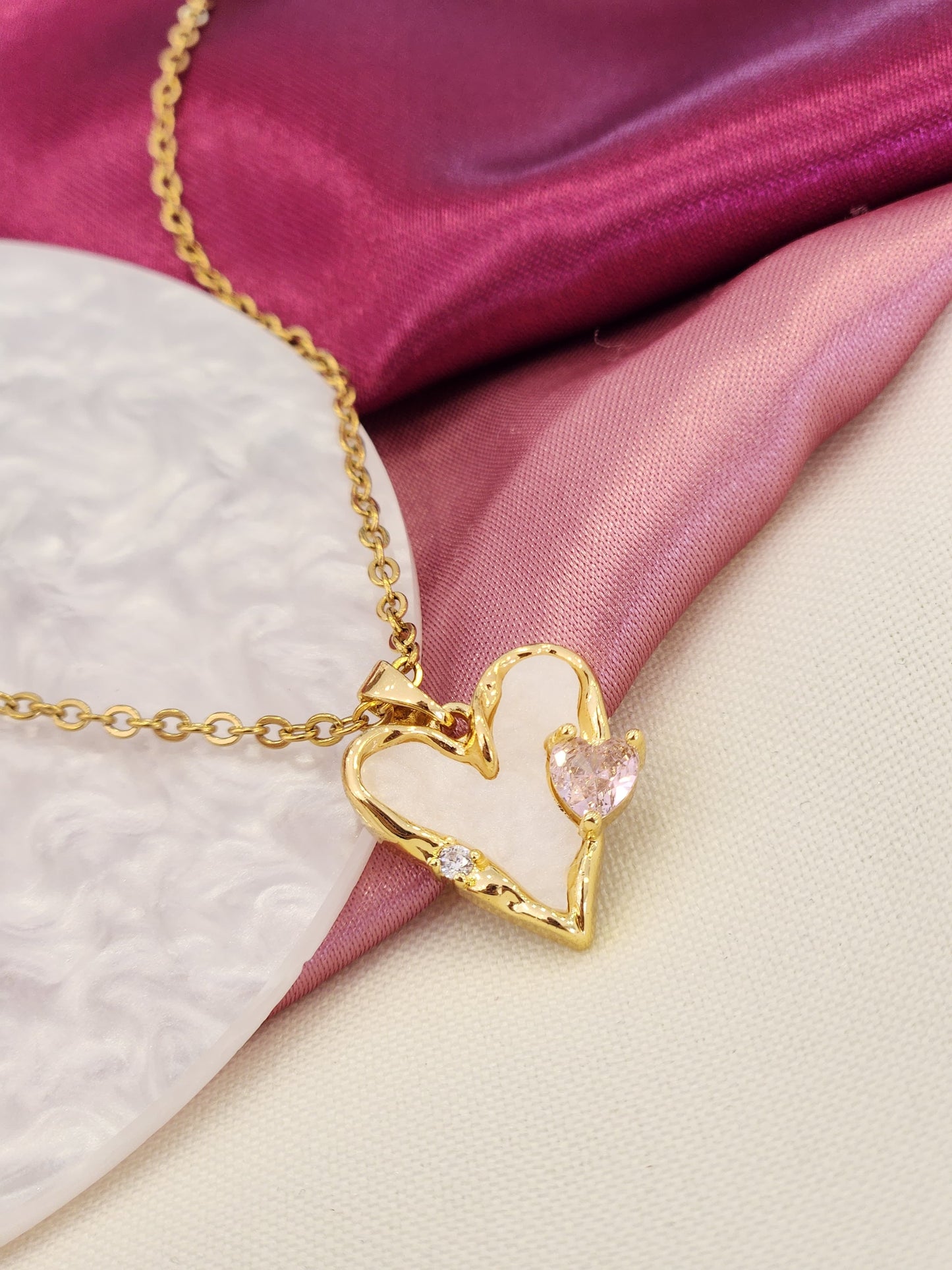 Collar corazon madre perla zirconia rosa