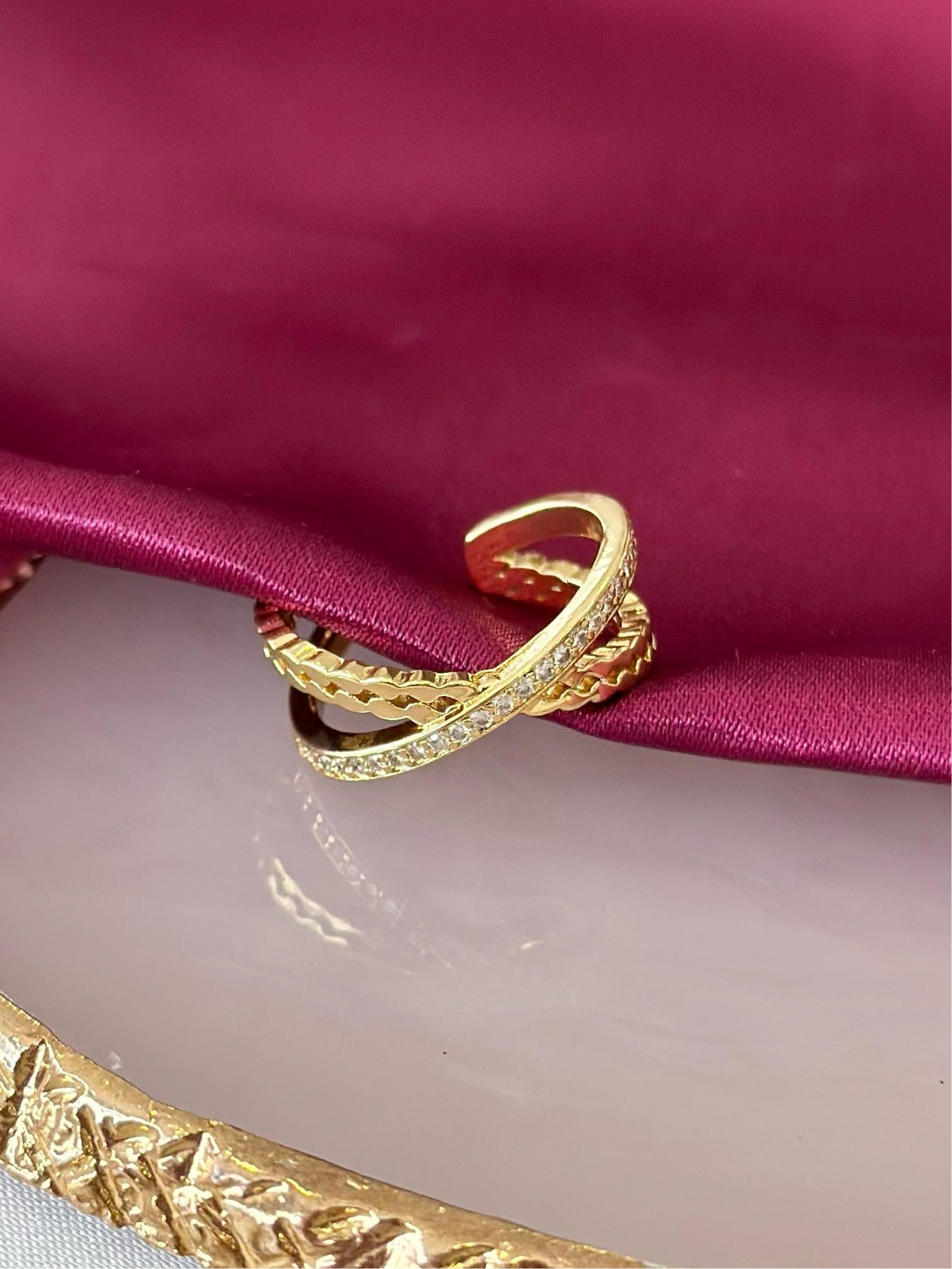 Anillo cruzado media zirconia #137