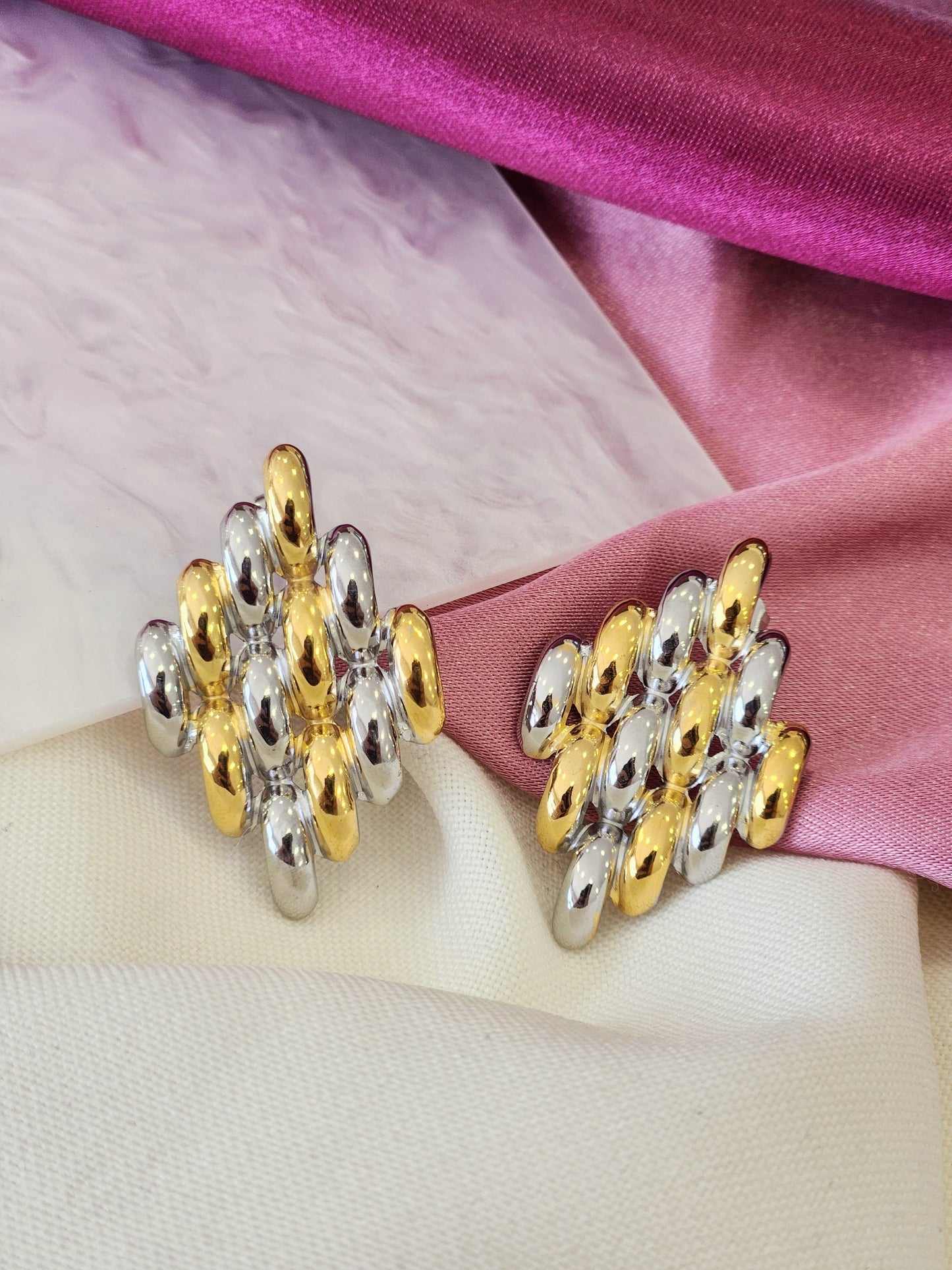 Aretes bicolor rombo #B11
