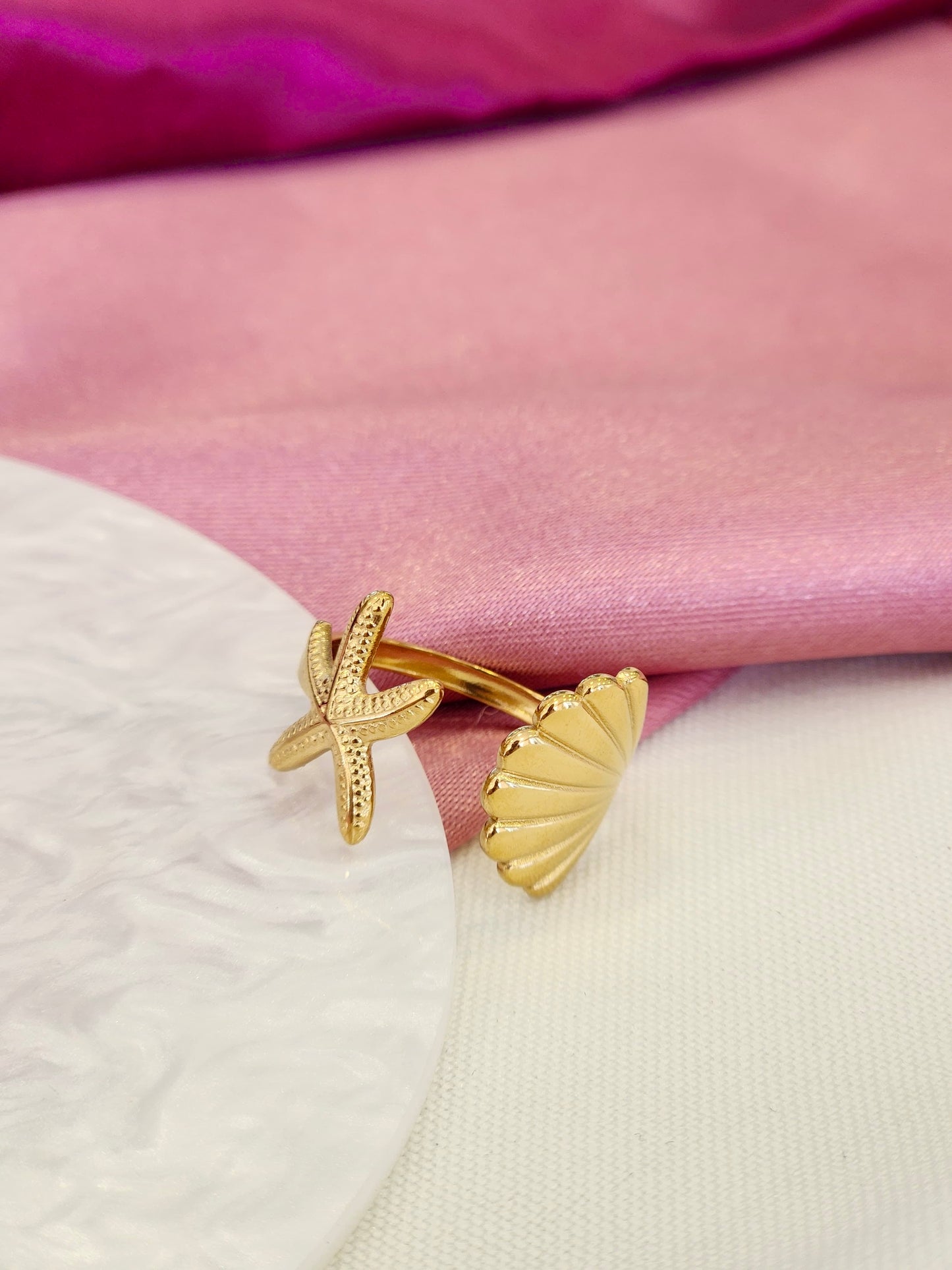 Anillo concha estrella unida