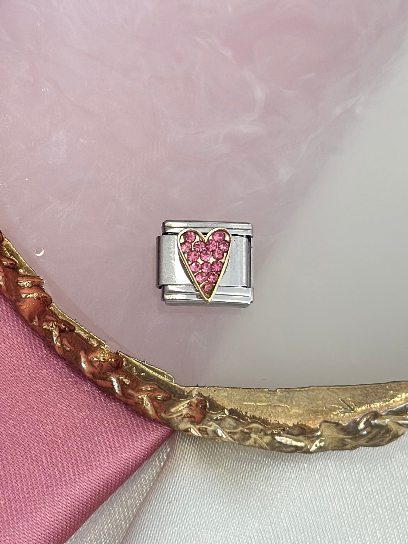 Corazon zirconia rosa charm #3