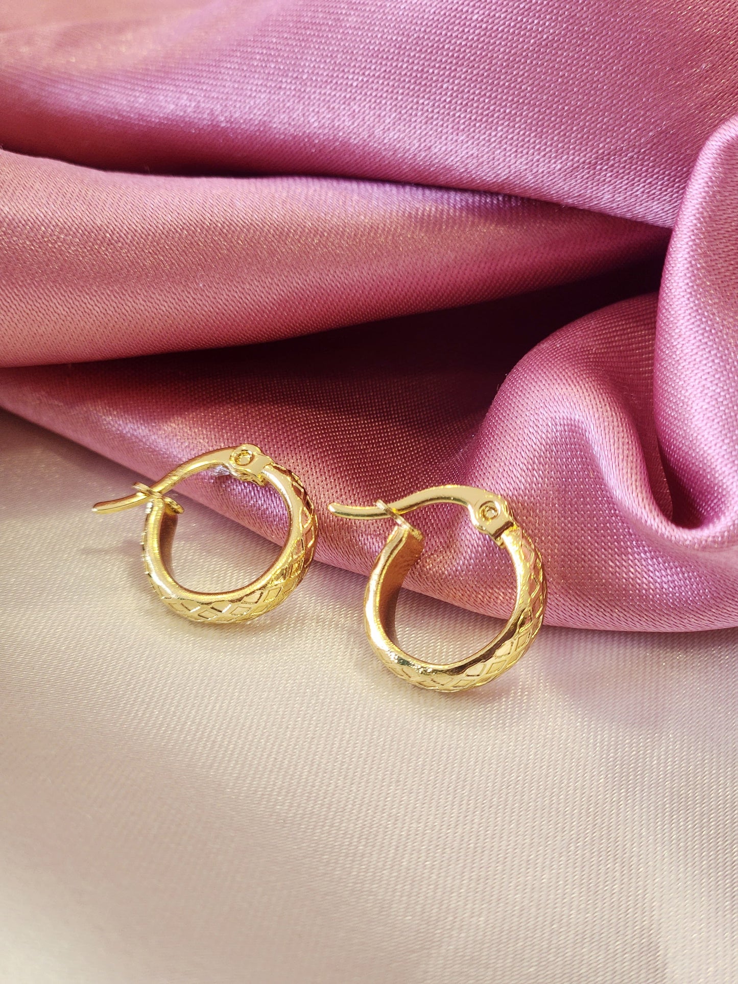 Arracadas 13mm basicas rombo #166