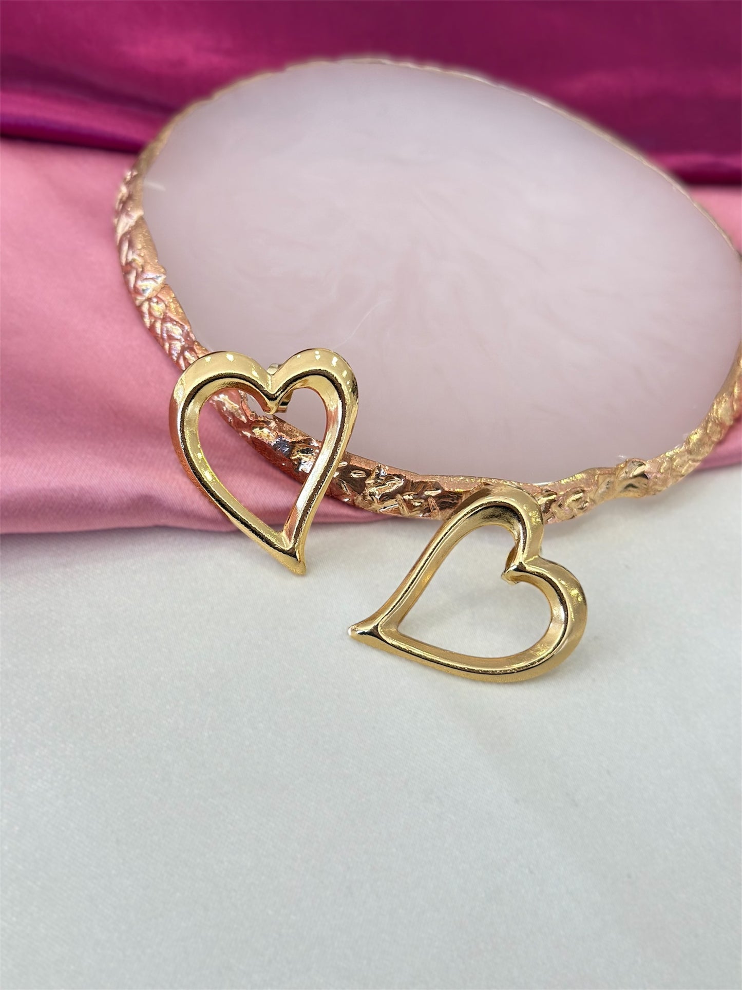 Aretes corazon alargado hueco #C110