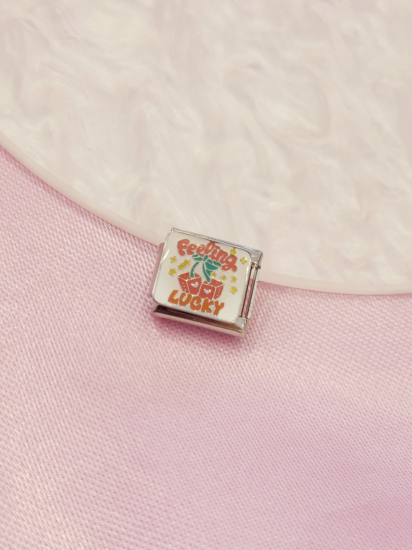 Charm feeling lucky #7