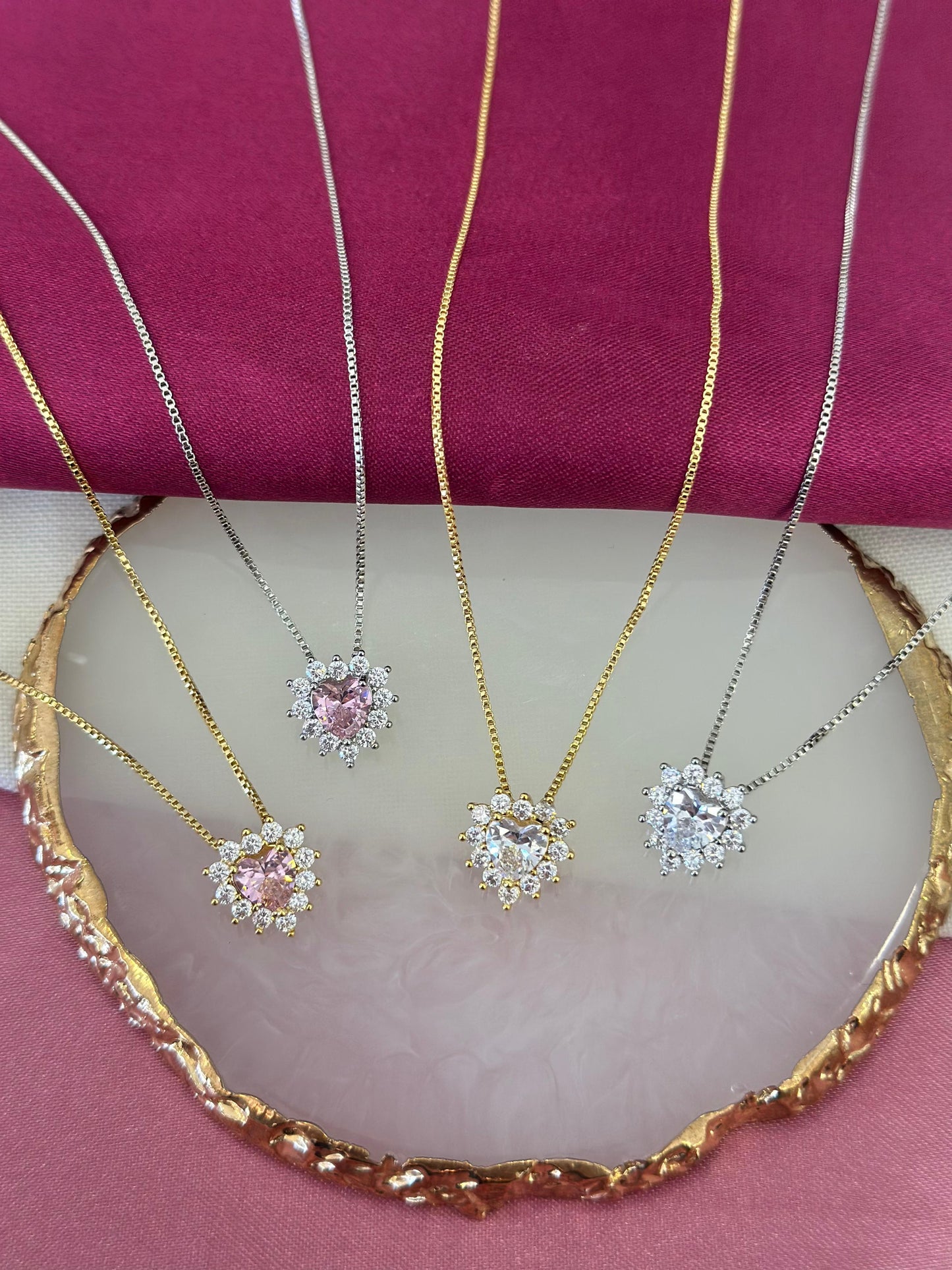 Collar corazon zirconia alrededor #XX