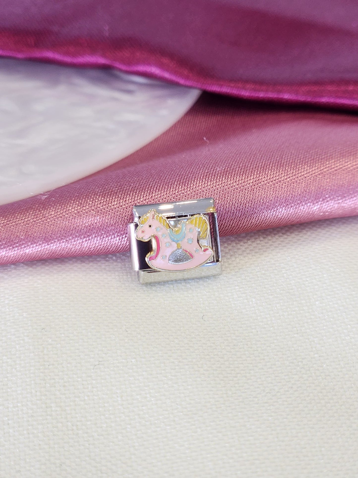 Charm caballito bebe #12