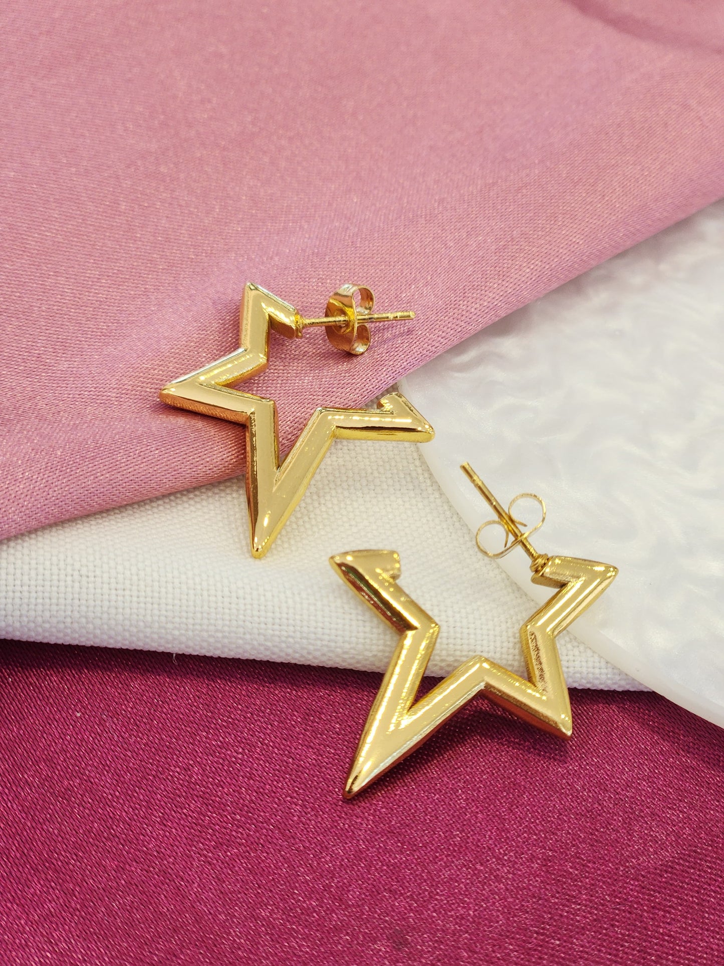 Aretes mitad estrella pico #H3