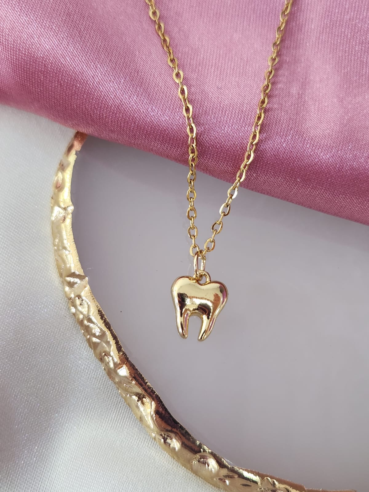 Collar diente #P