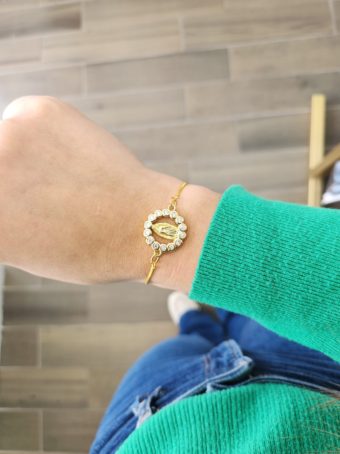 Pulsera virgencita #43 circulos zirconia