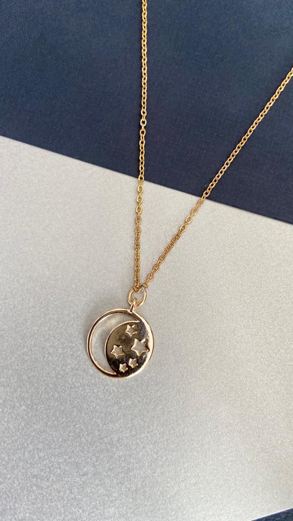 Collar Media Luna en circulo #B1