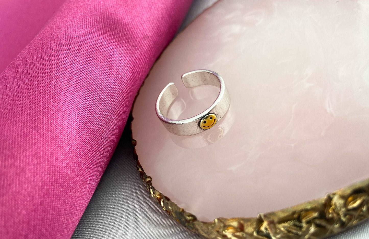 Anillo #8 carita feliz sencillo