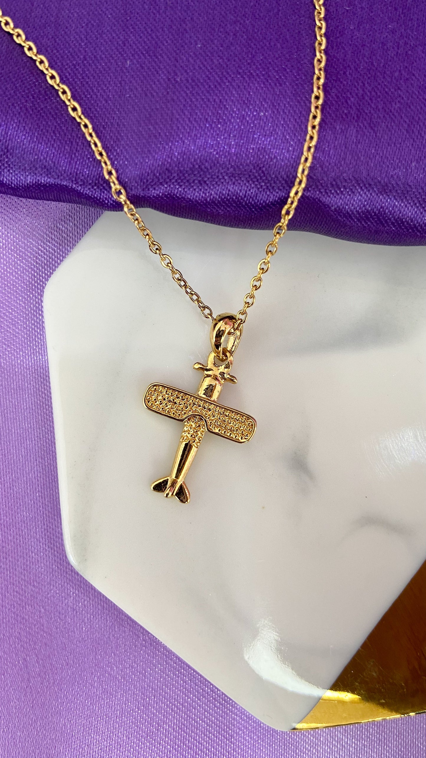 Collar avioneta #M