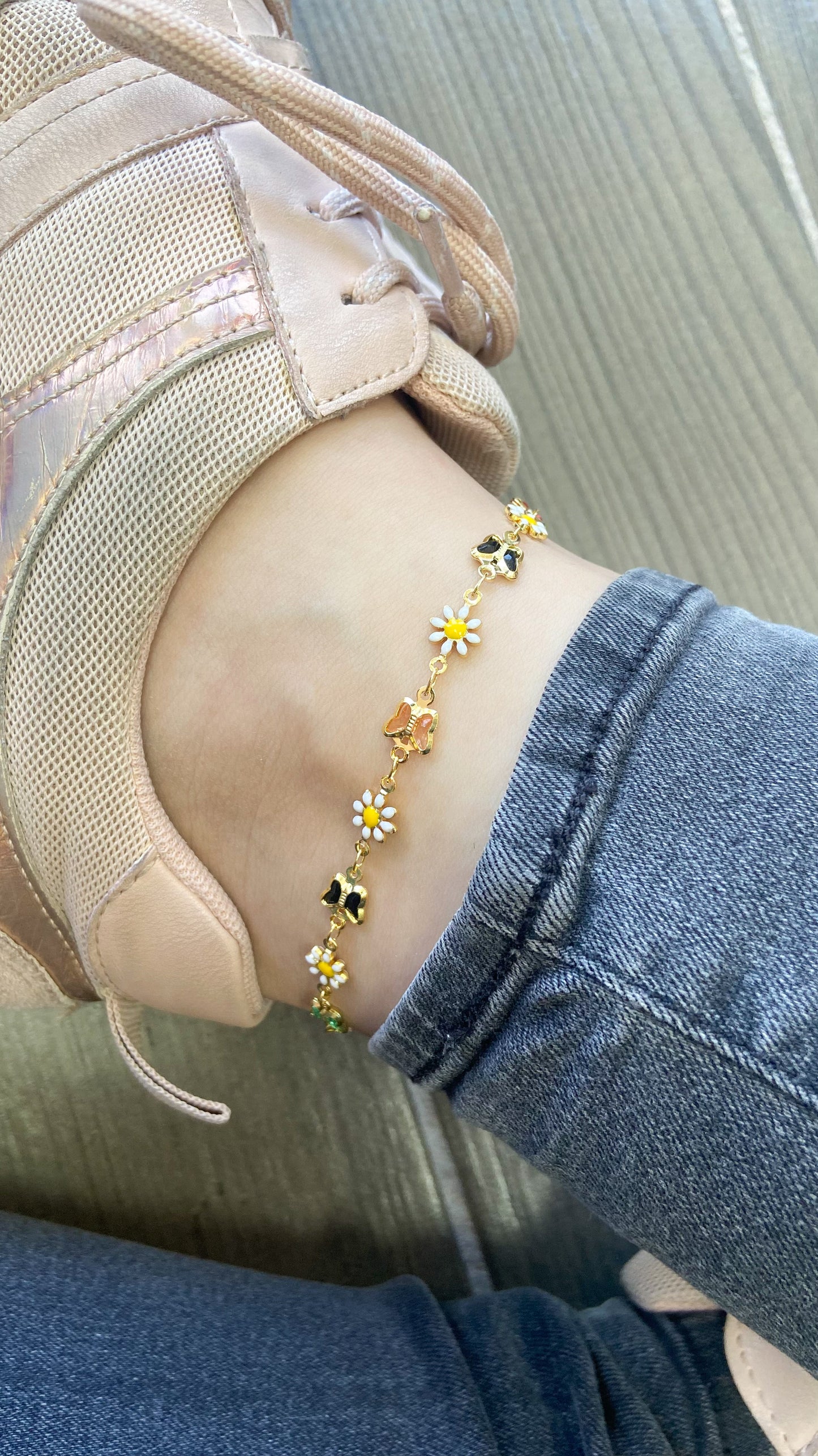 Tobillera margaritas blancas con mariposa zirconia #M9