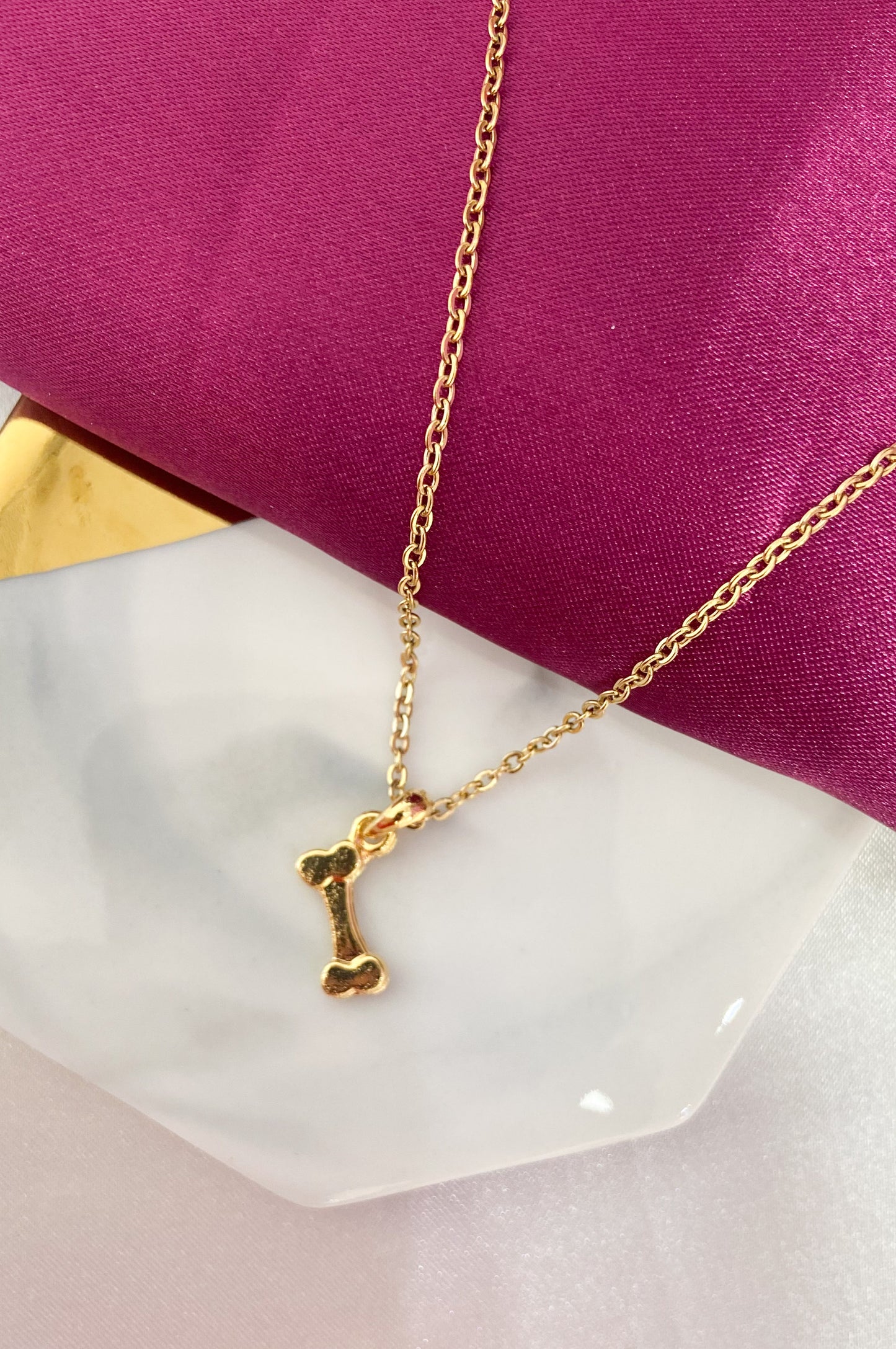 Collar hueso #J