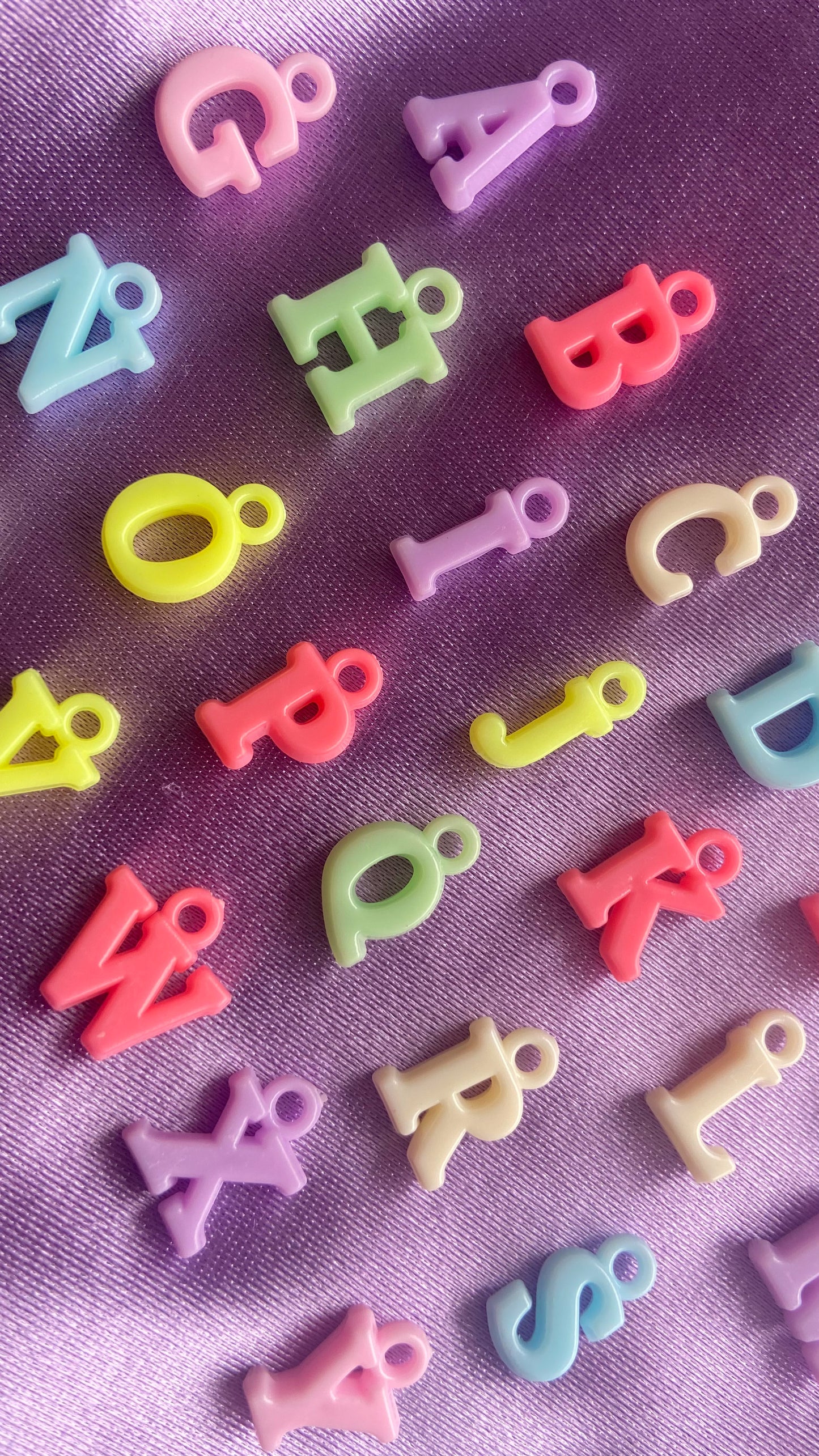Letras plastico colores