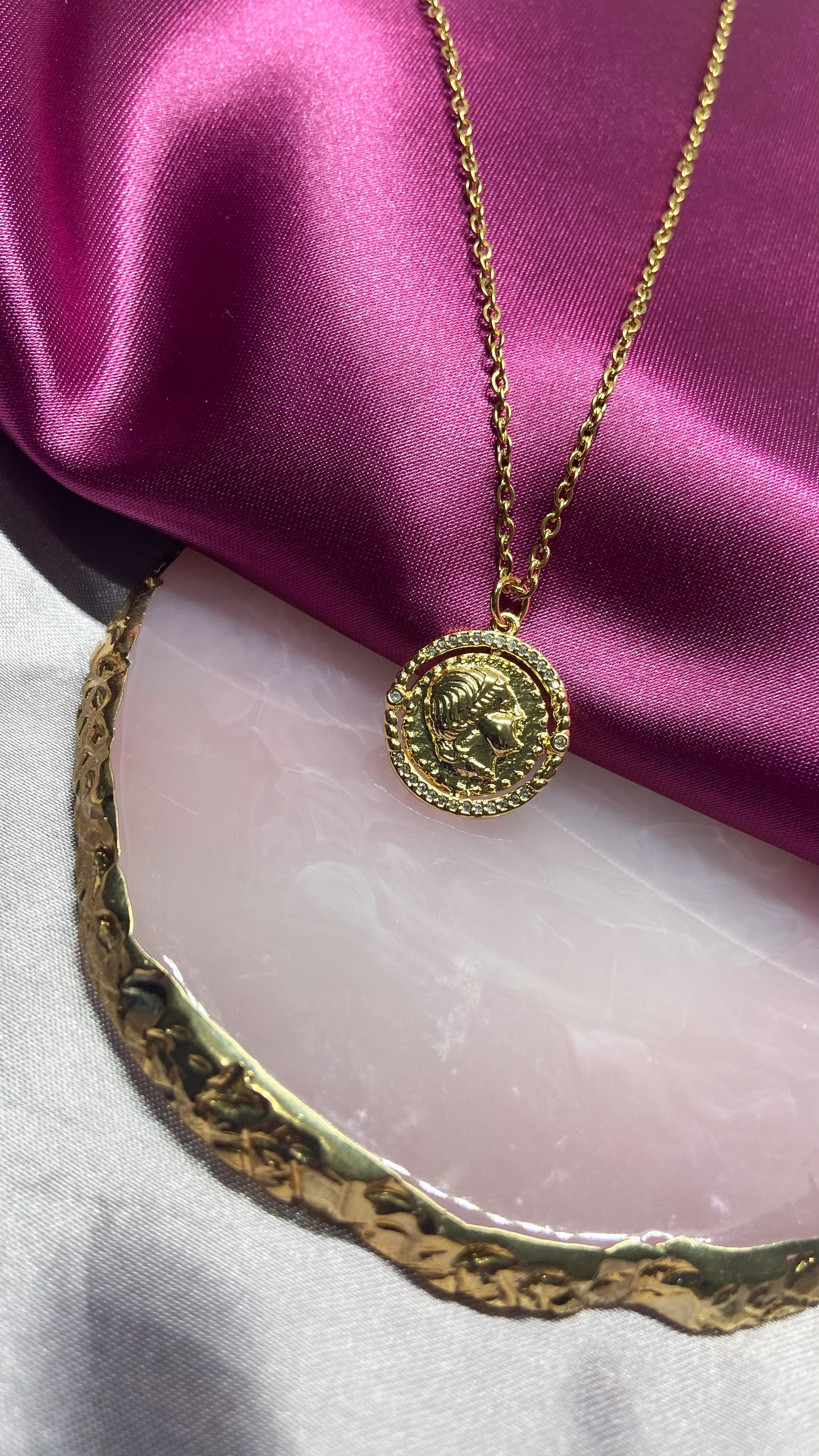 Collar Romano inflado #U