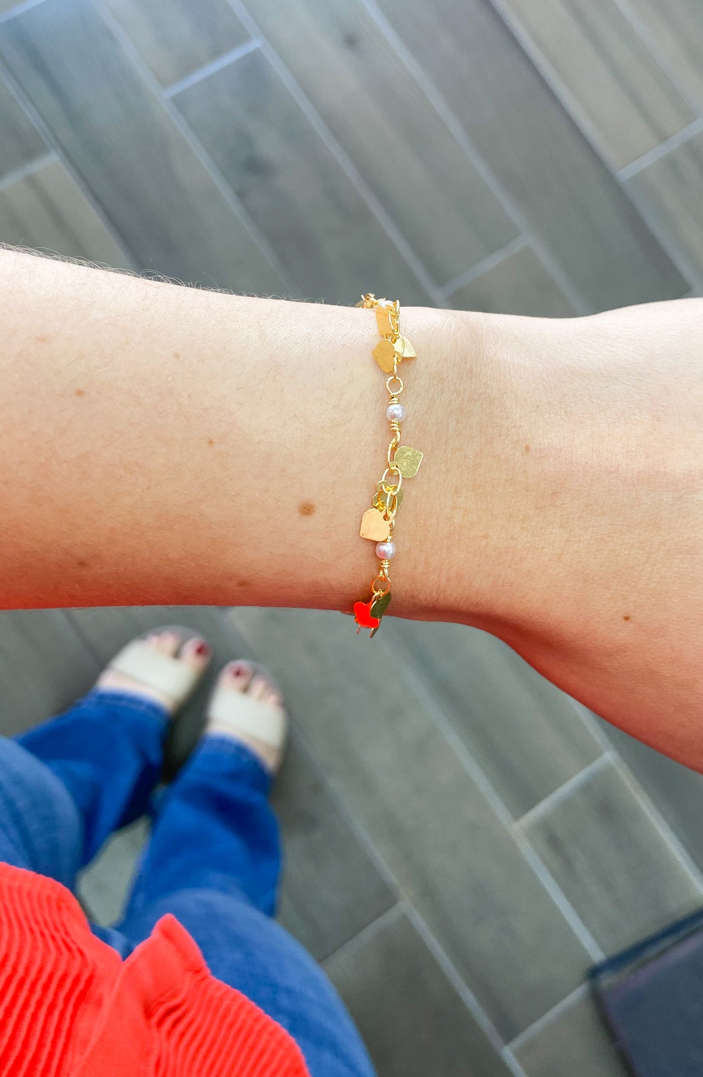 Pulsera Perlas y corazones colgantes #M11