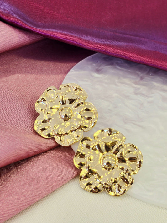 Aretes doble flor irregulares con textura #G43