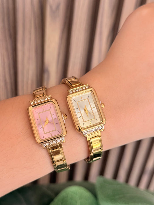 Reloj rectangulo interno con zirconia