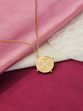Cargar imagen en el visor de la galería, Collar Virgen y San Benito #45
