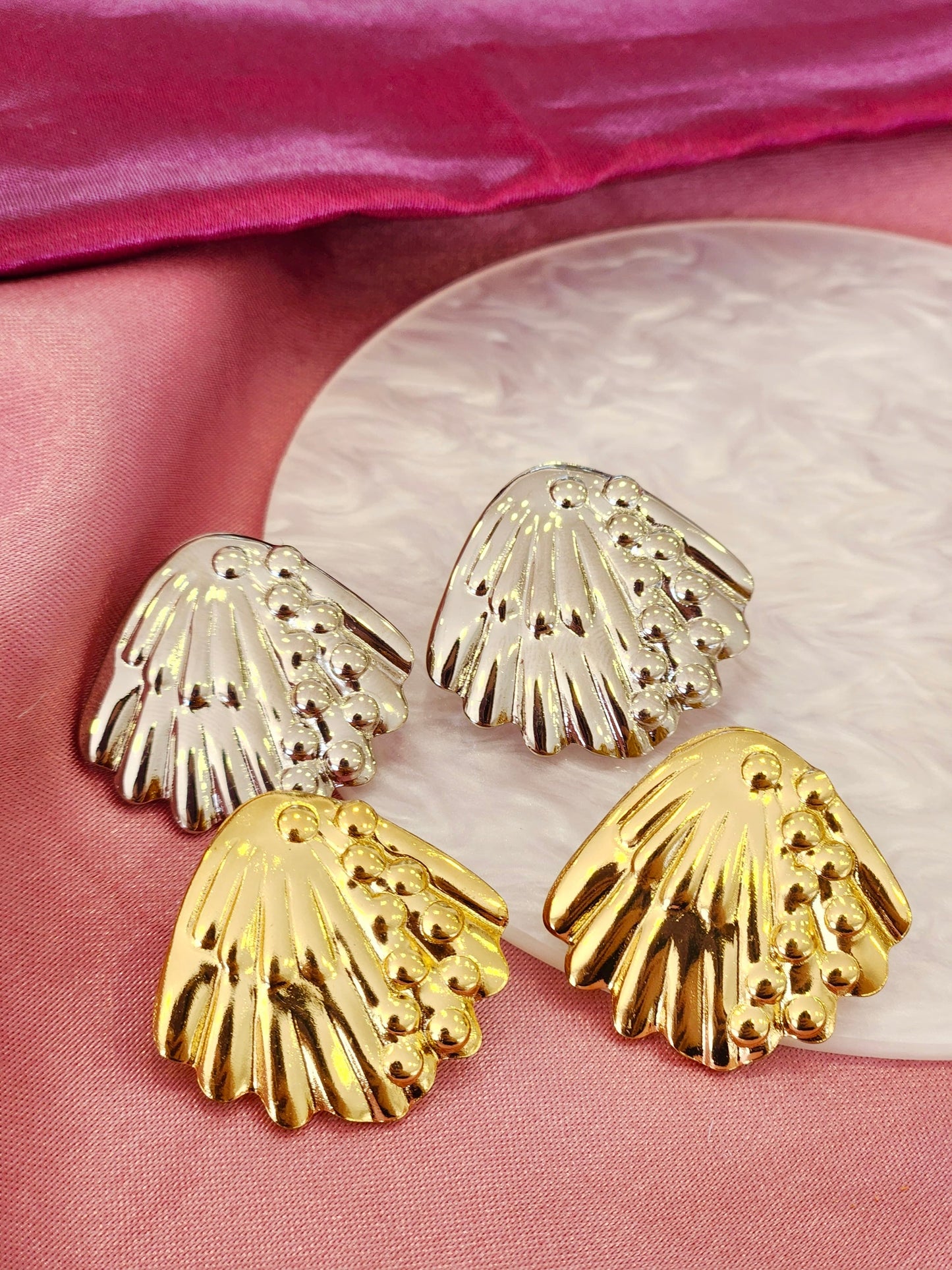 Aretes concha bolitas #L51 #L52