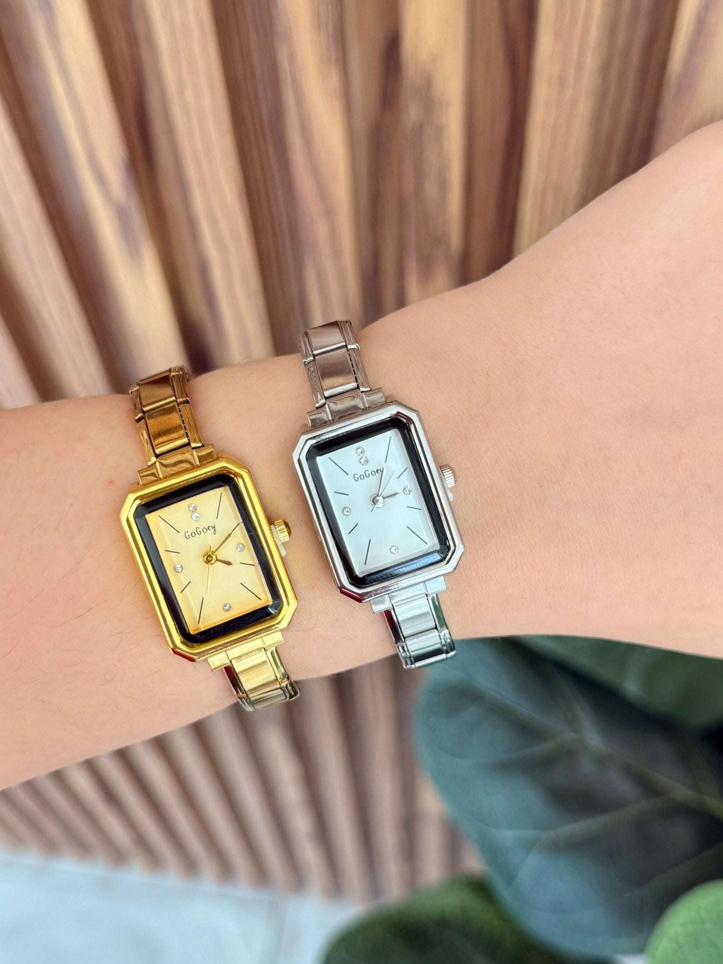 Reloj rectangular borde negro #M24 #M26