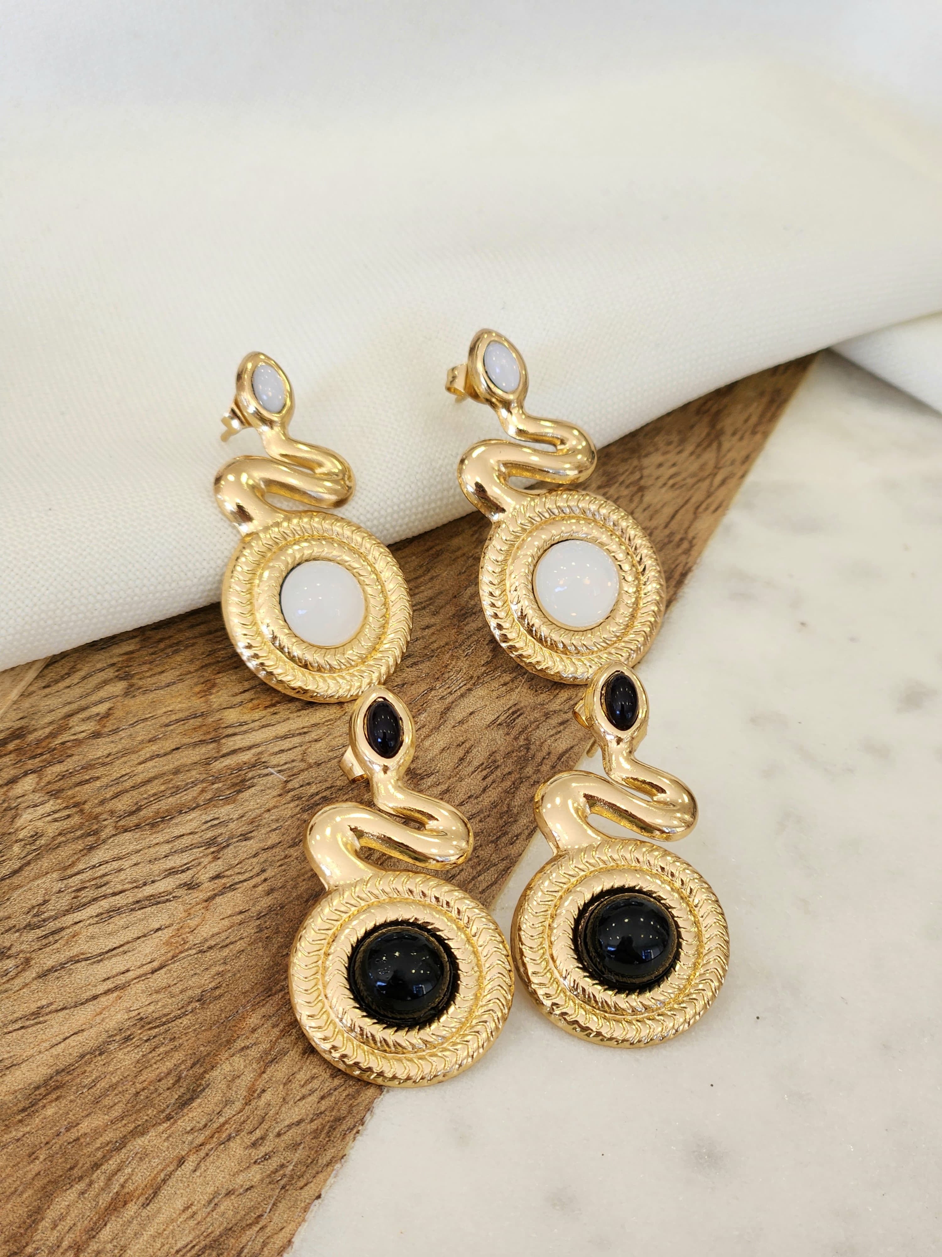 Aretes serpiente circulo #J19