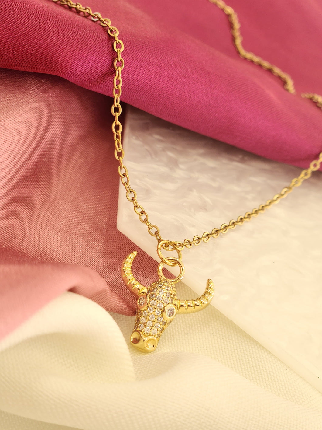 Collar toro zirconia #HH