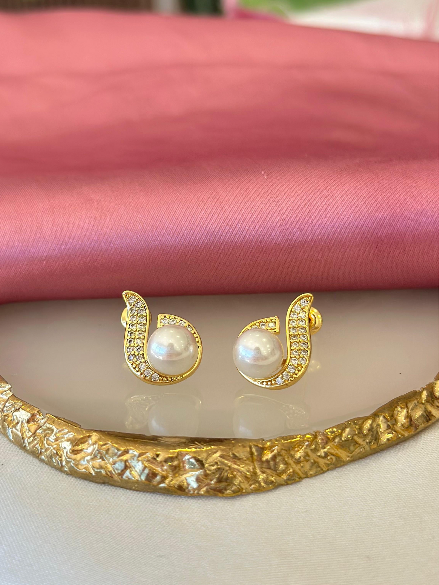 Aretes perla flama #C108