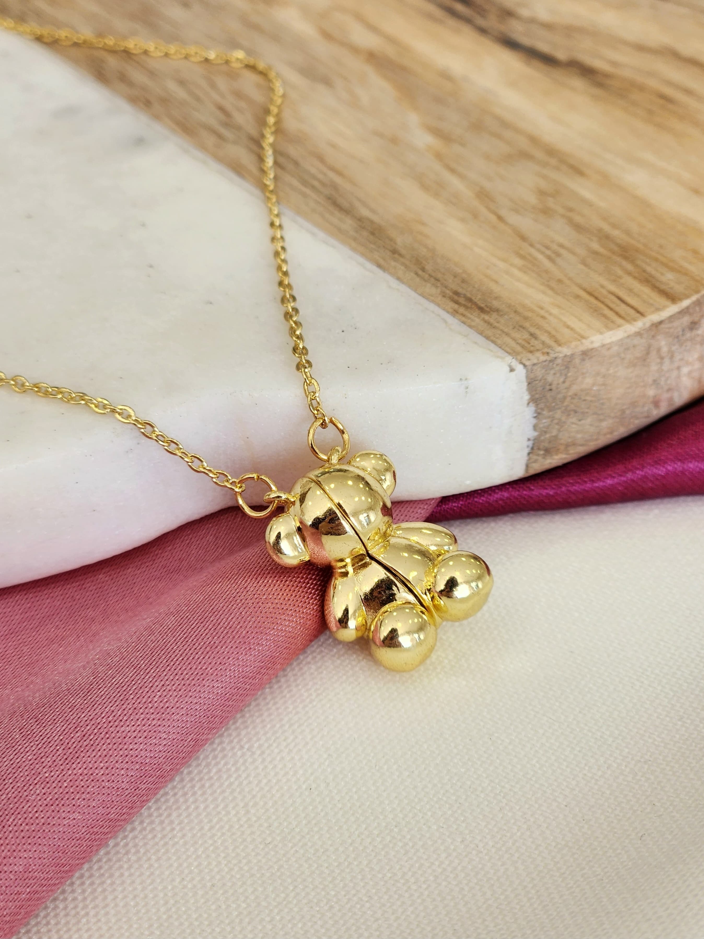 Collar oso dorado iman chico #E26