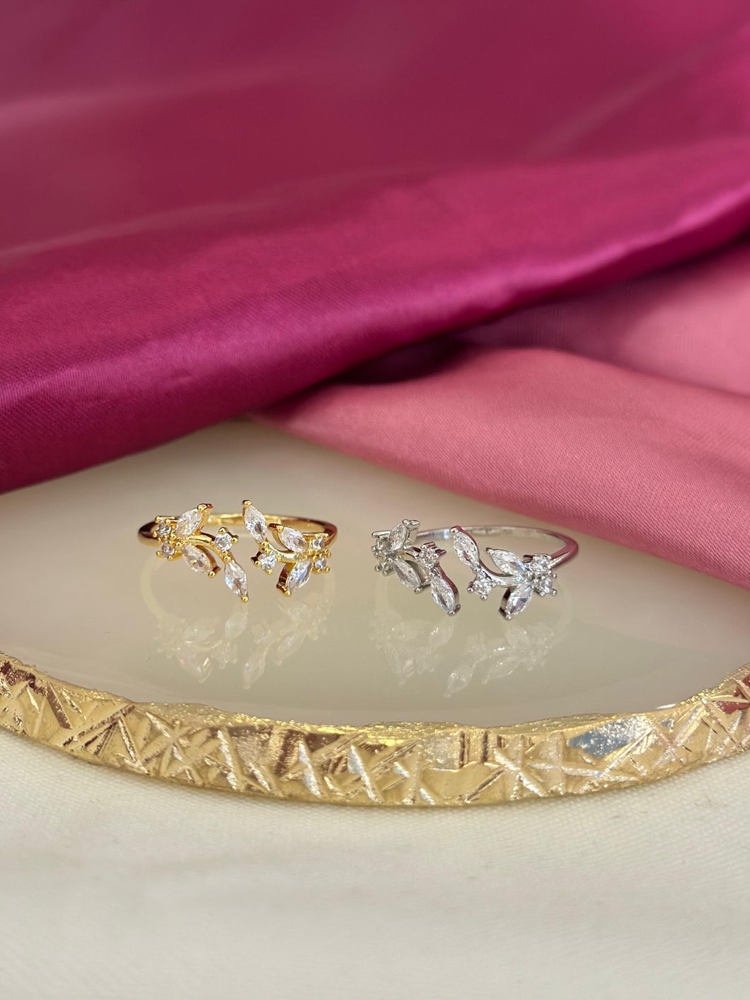 Anillo hojas mariposa #52