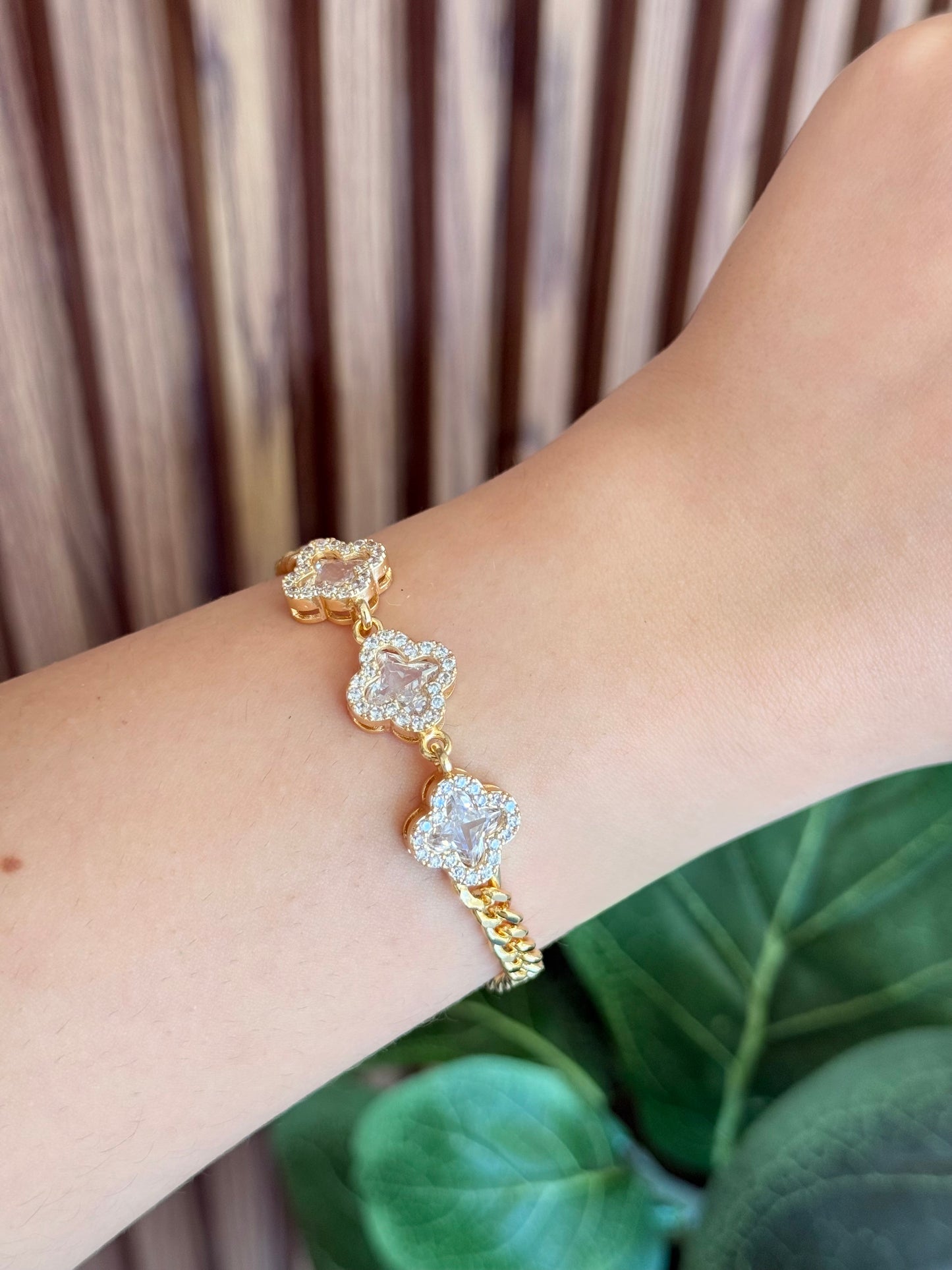 Pulsera trebol zirconia eslabones chicos #J4