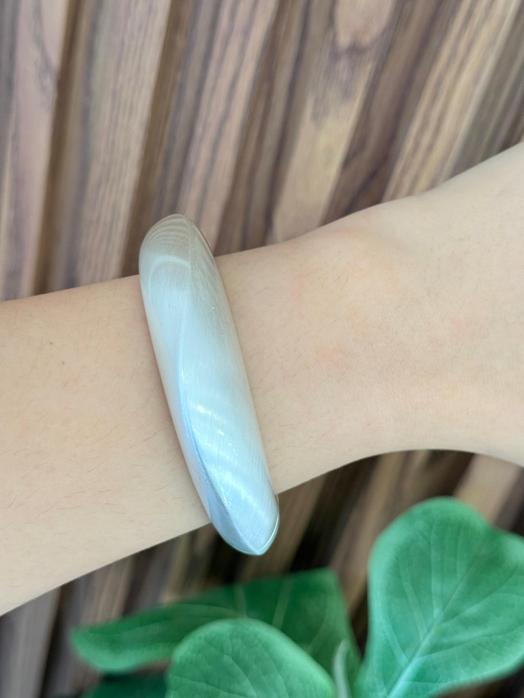 Pulsera circular blanca #H11