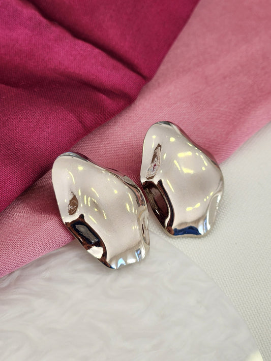 Aretes irregulares plateados #K25