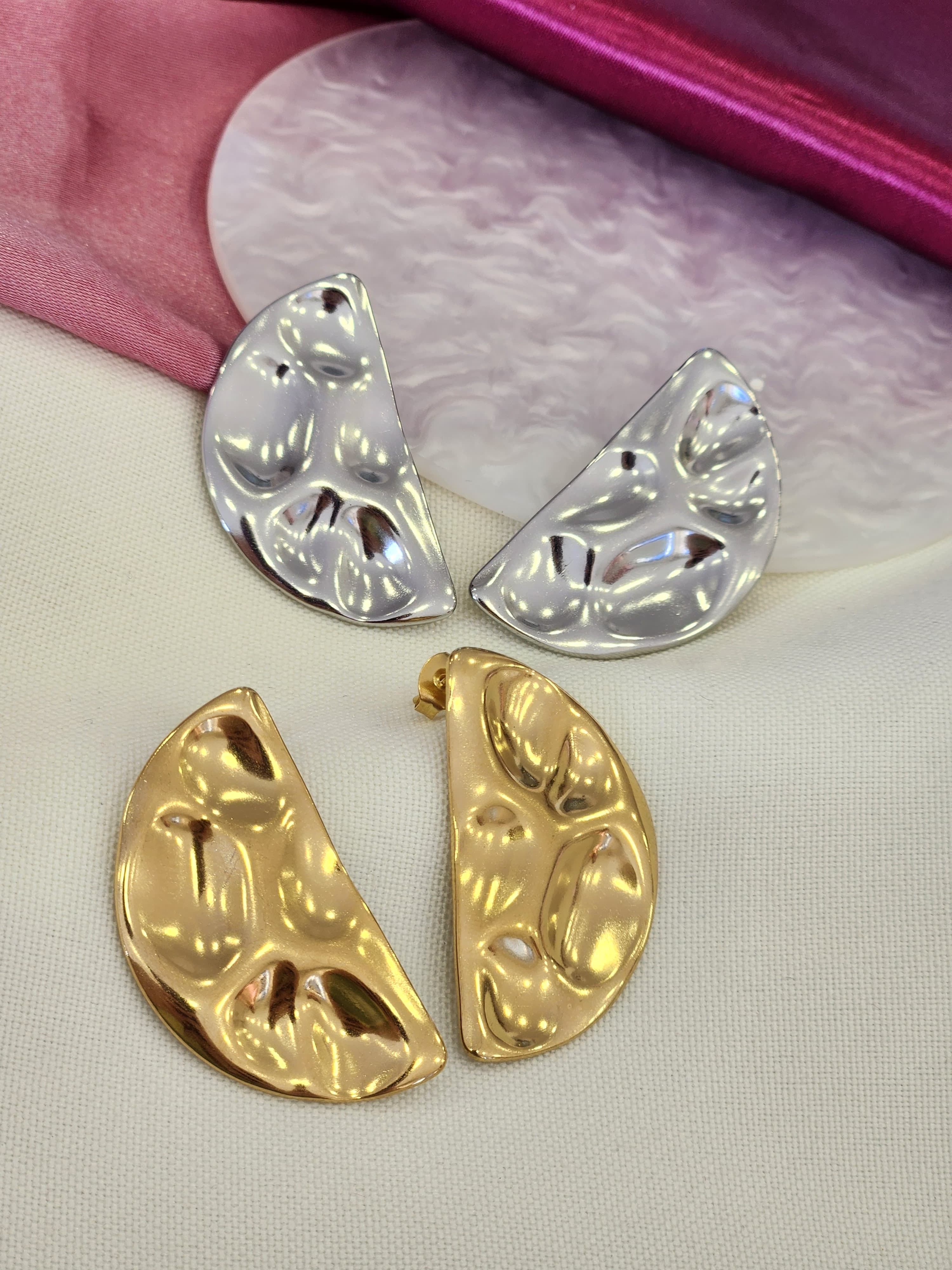 Aretes mitad bordes irregular #225