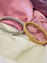 Cargar imagen en el visor de la galería, Pulsera espiral #E24 #E25

