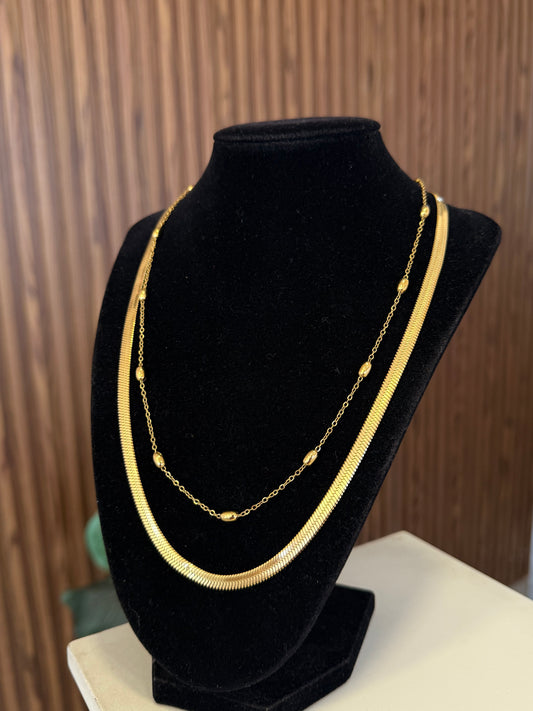 Collar doble plana y bolitas ovaladas #K17