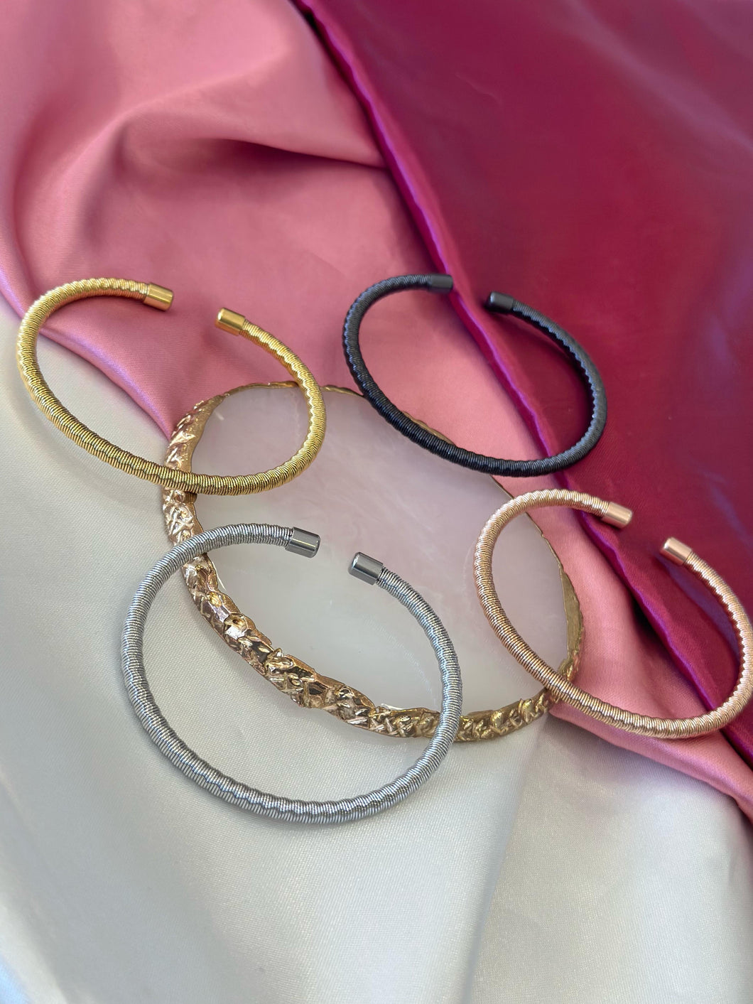 Pulsera alambre delgada #B4.2