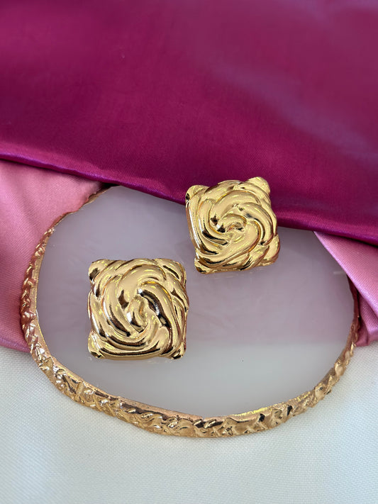 Aretes rombo sólido con textura #C214